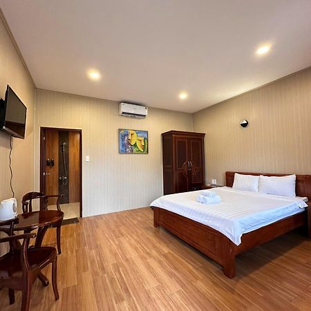 Bungalow Hotel Chi Khu Co Ong Exterior photo
