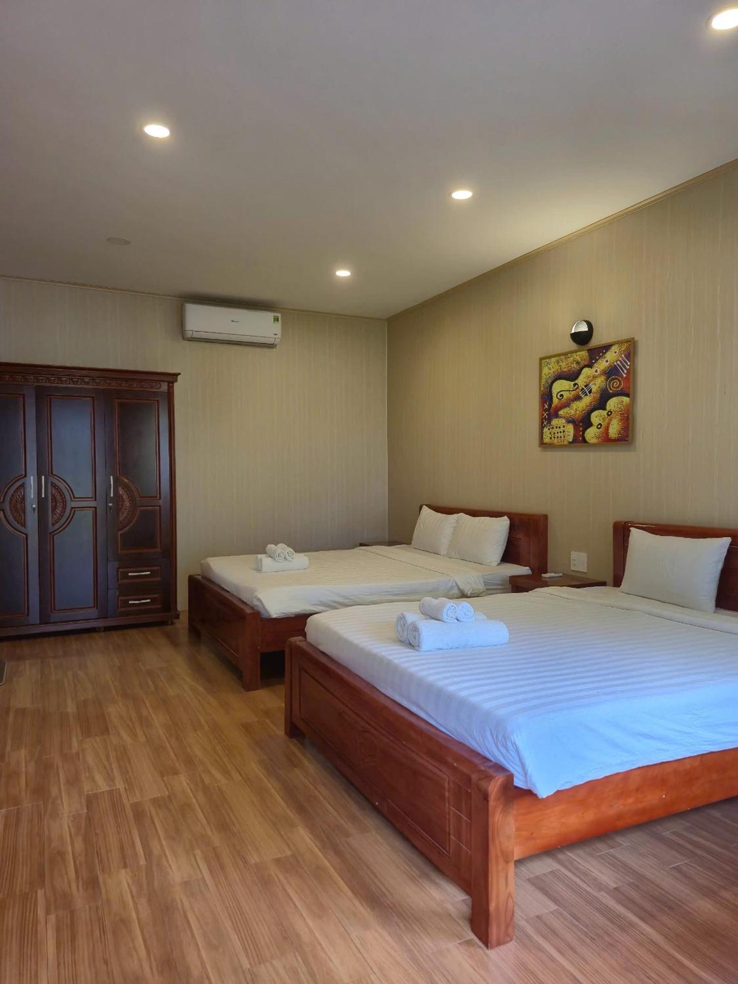 Bungalow Hotel Chi Khu Co Ong Exterior photo