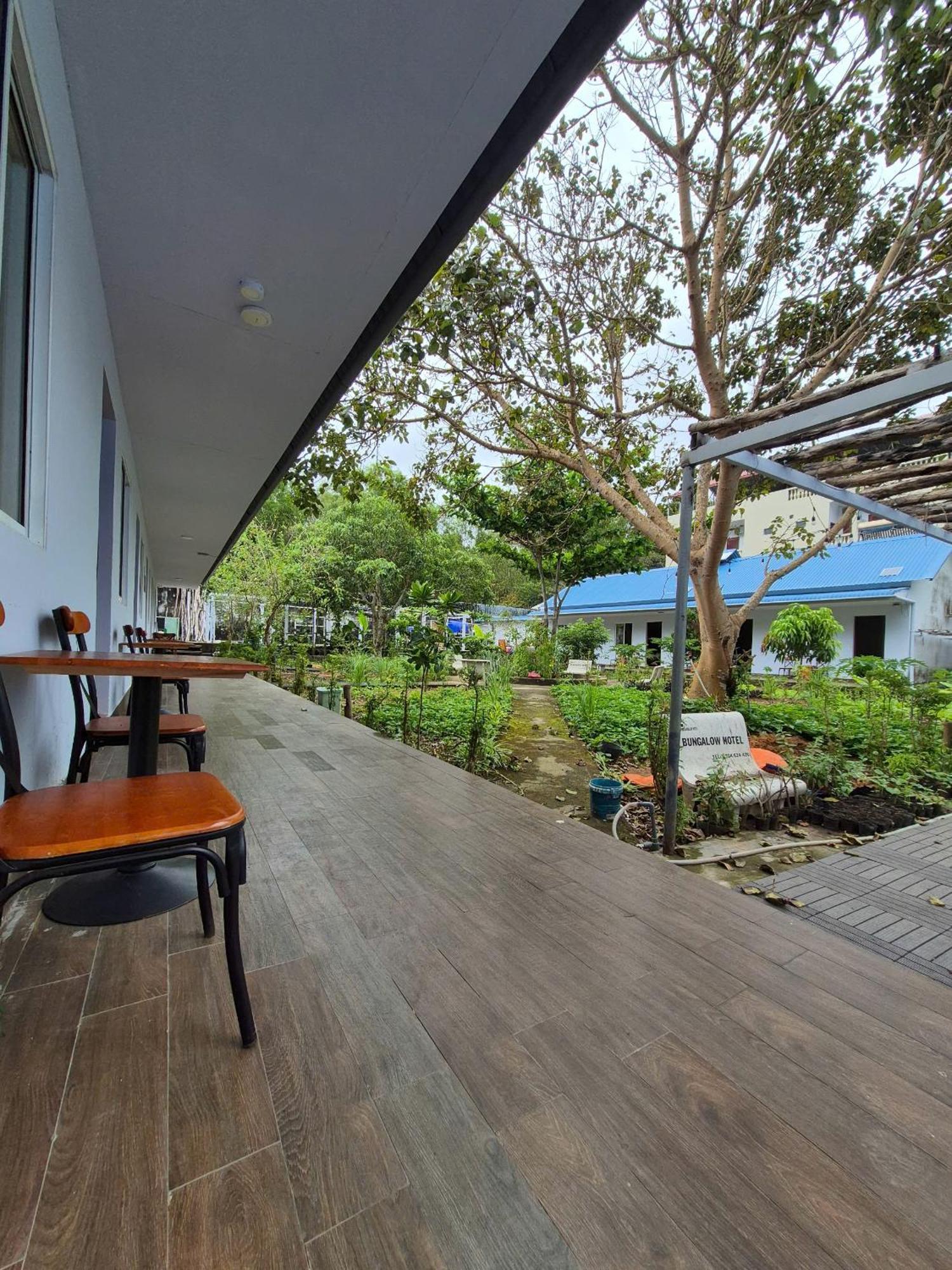 Bungalow Hotel Chi Khu Co Ong Exterior photo